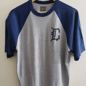 Clsc vintage style baseball shirt